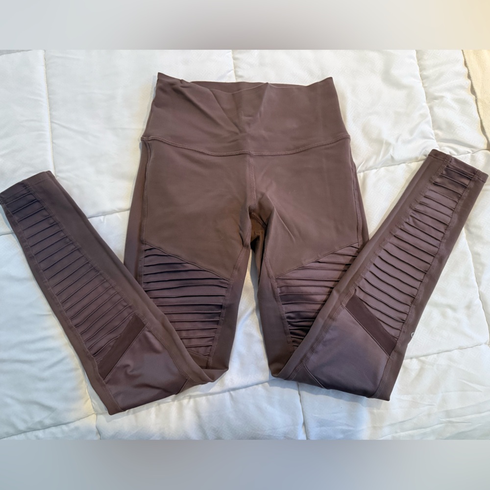Alo Yoga moto legggings